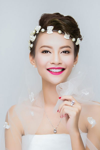 Top 10 mẫu tóc cô dâu đẹp nhất 2023 cập nhật xu hướng mới nhất